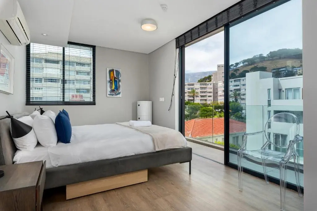 Warwick Apartments by Propr