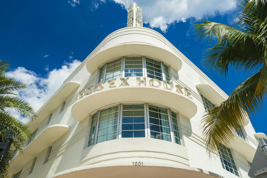 Essex House Hotel