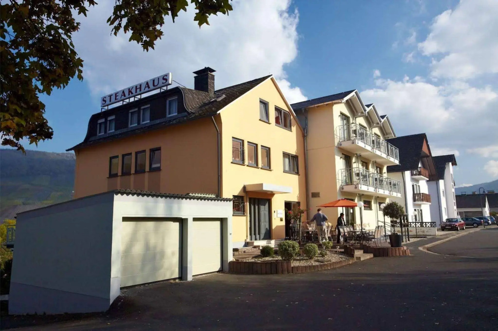 Christianas Wein & Art Hotel