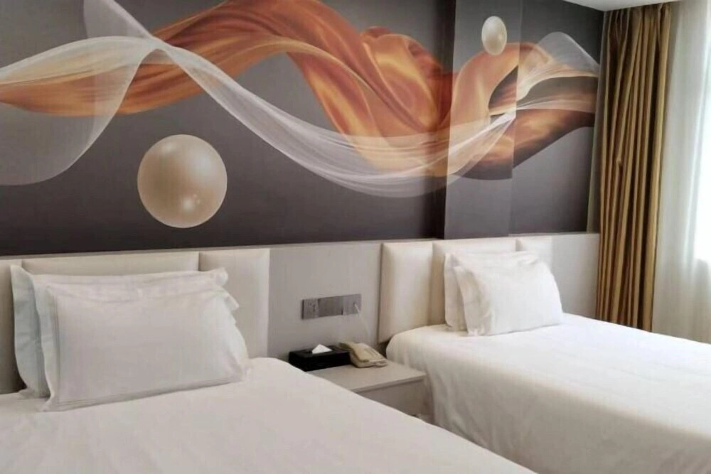 Yafeng International Hotel