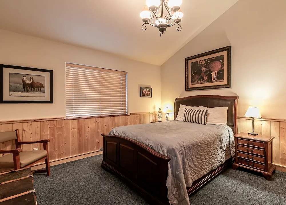 Alpine Acres Lodge