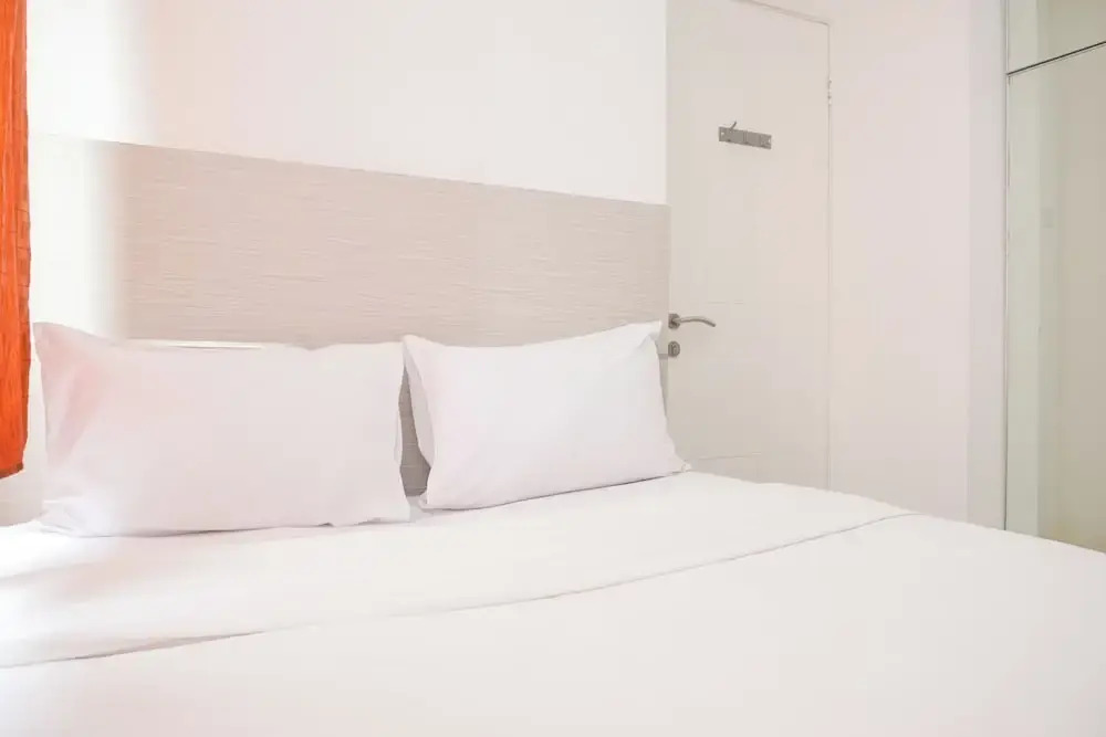 Homey And Strategic 2Br At Bassura City Apartment