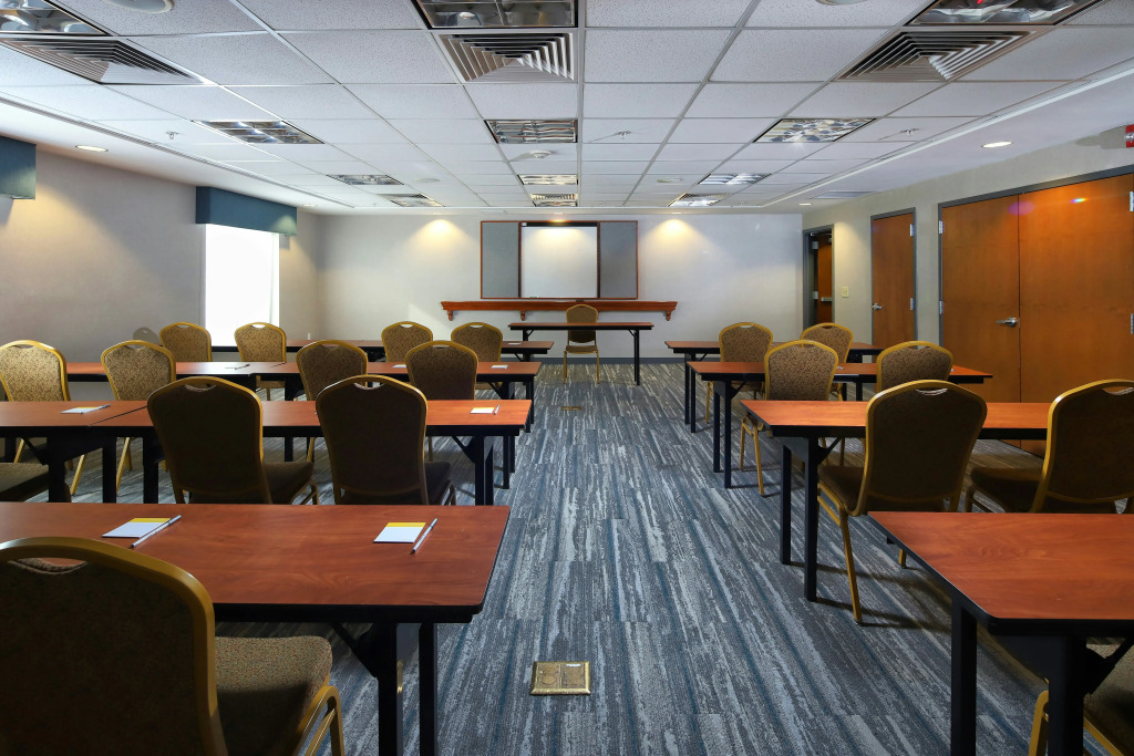 Hampton Inn & Suites Tucson East