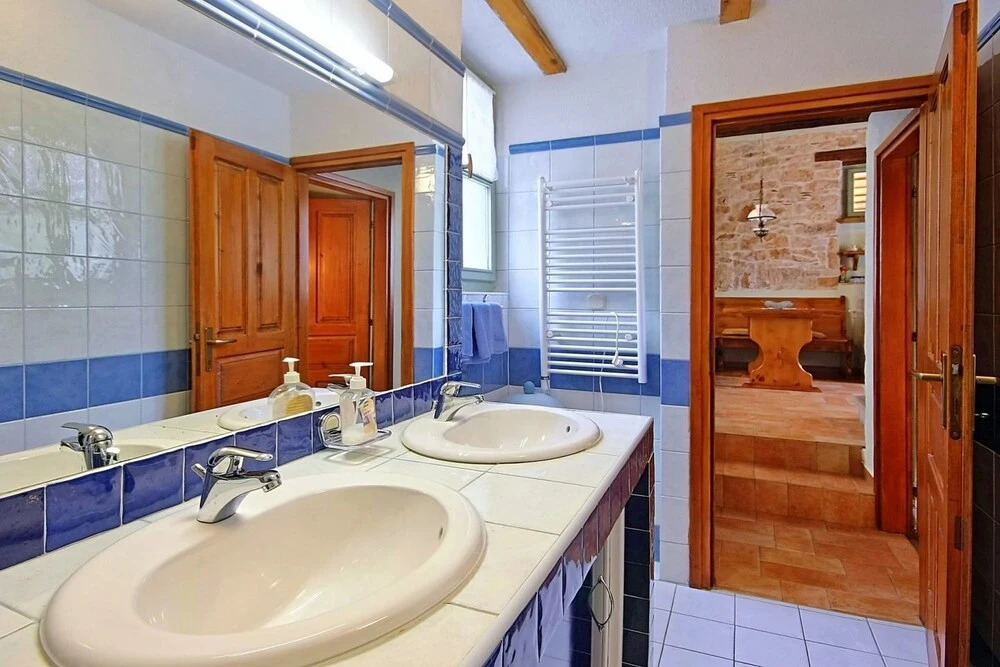 Casa Corona by Villas Holiday