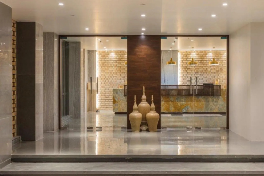 Hotel Binori