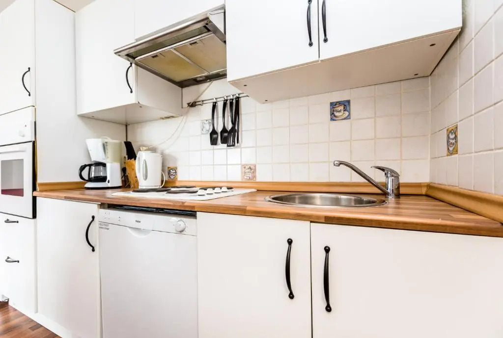 Cologne Fair Apartment with Cathedral View
