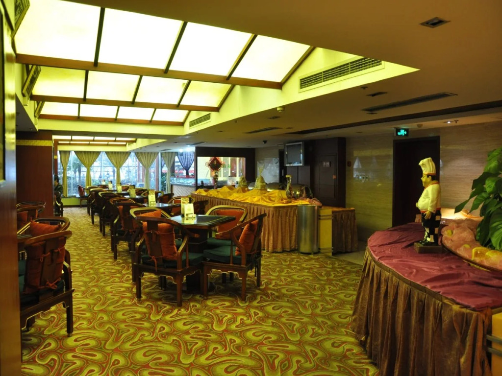 Zenec International Hotel