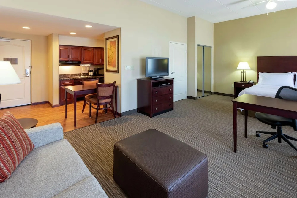Homewood Suites New Brighton