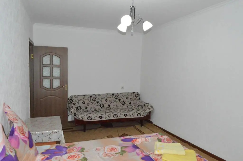 Apartment on Bokonbaev street, 145