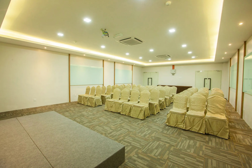 Bzz Hotel Skudai
