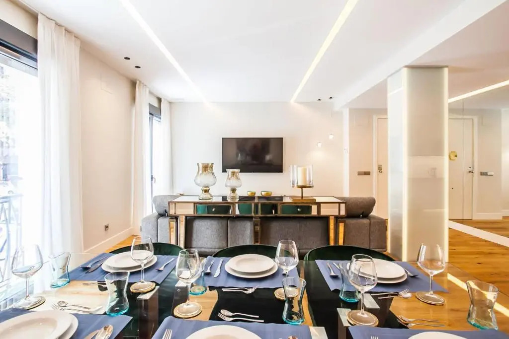 Luxury Apartment Salamanca District
