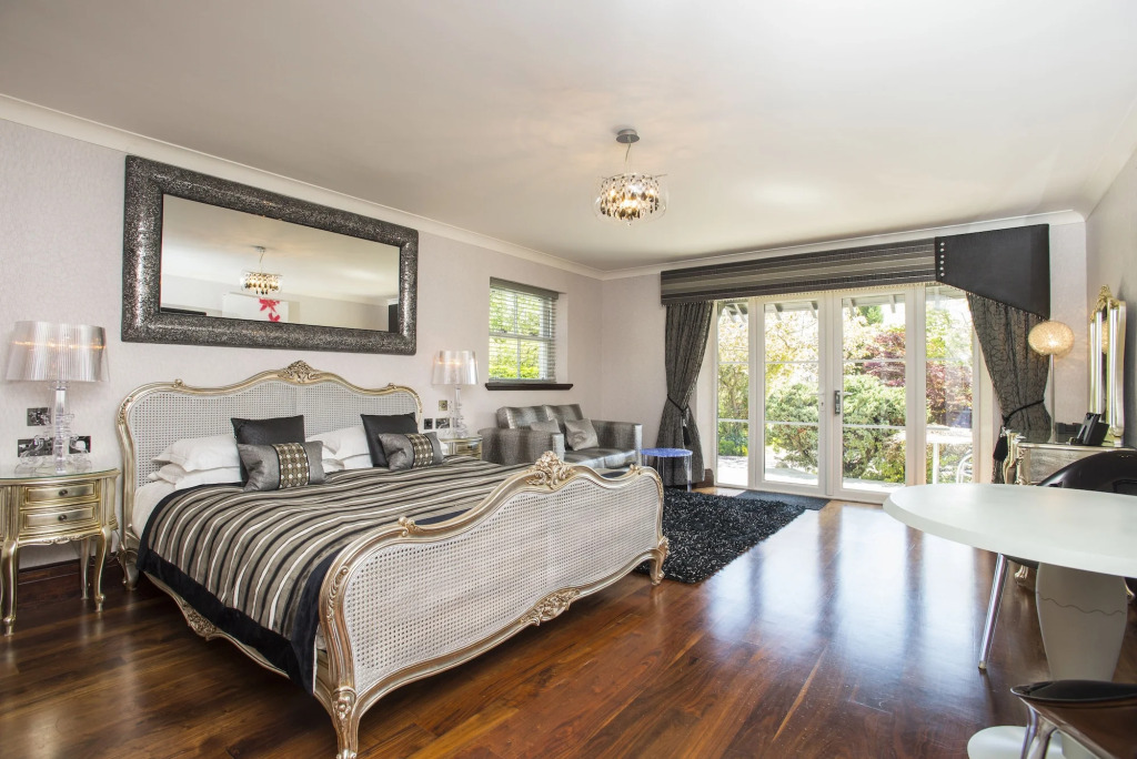 Windermere Suites