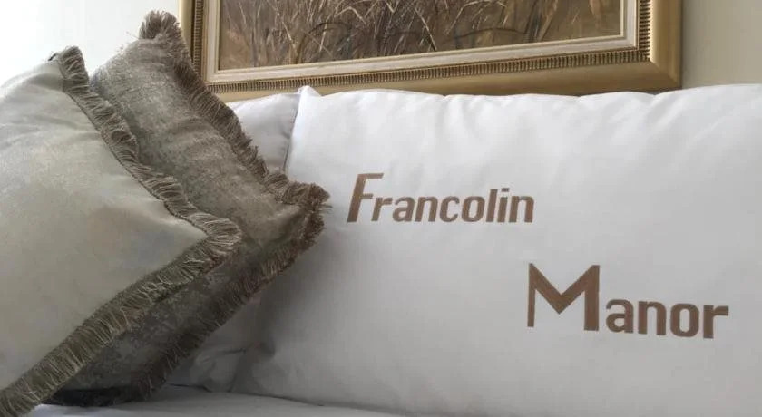 Francolin Manor