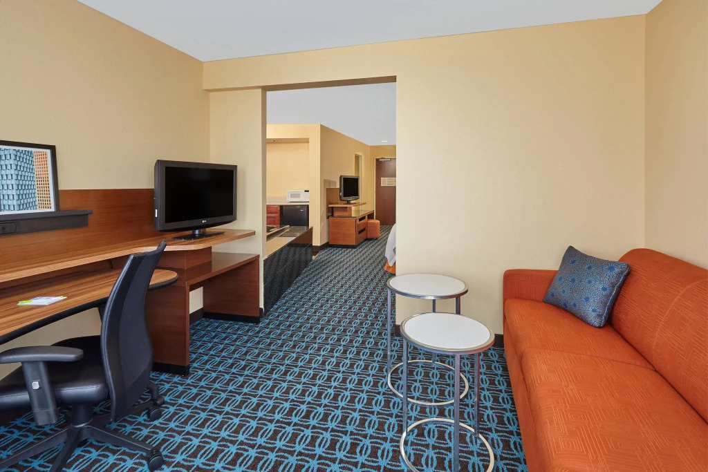 Fairfield Inn and Suites Chicago Lombard