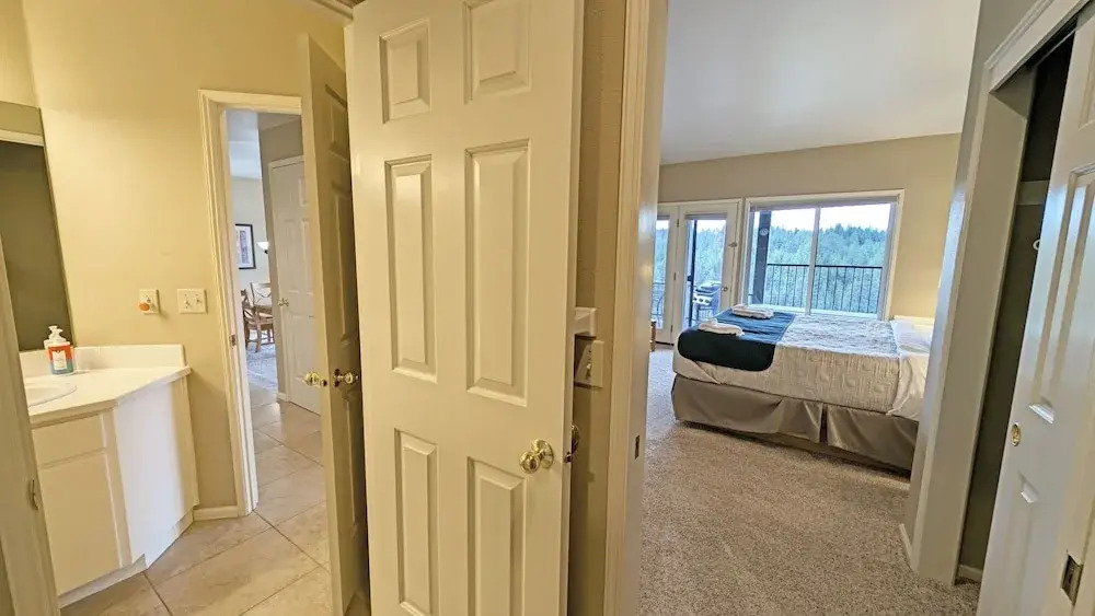 Mt Bachelor Village 332 B condo