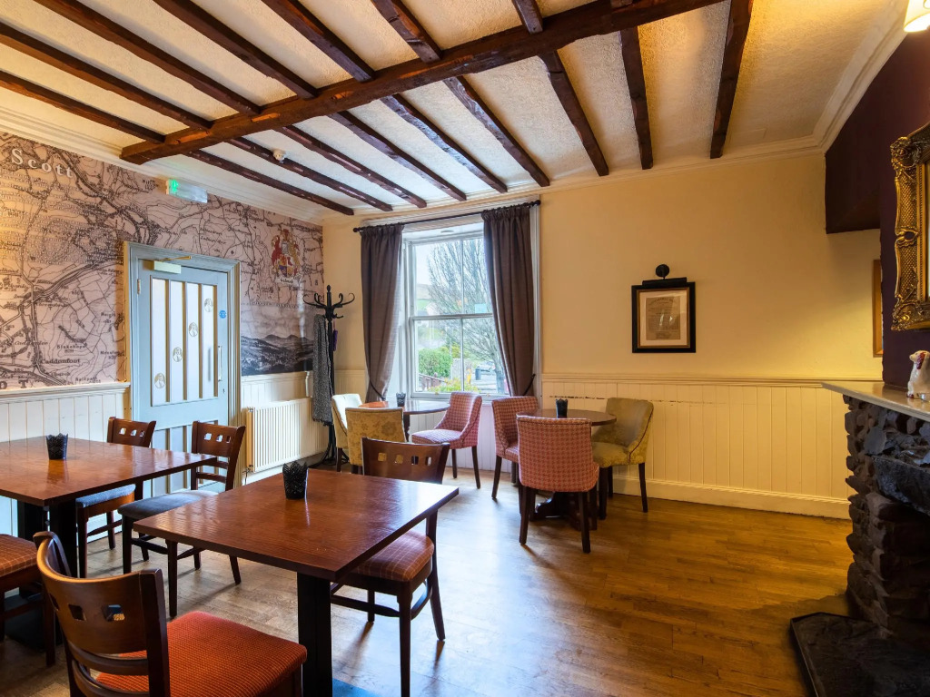 Clovenfords Hotel