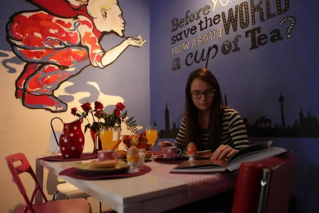 Art Hole Hostel