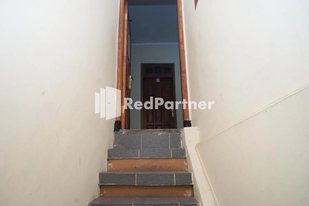 Villa Handayani Songgoriti RedPartner
