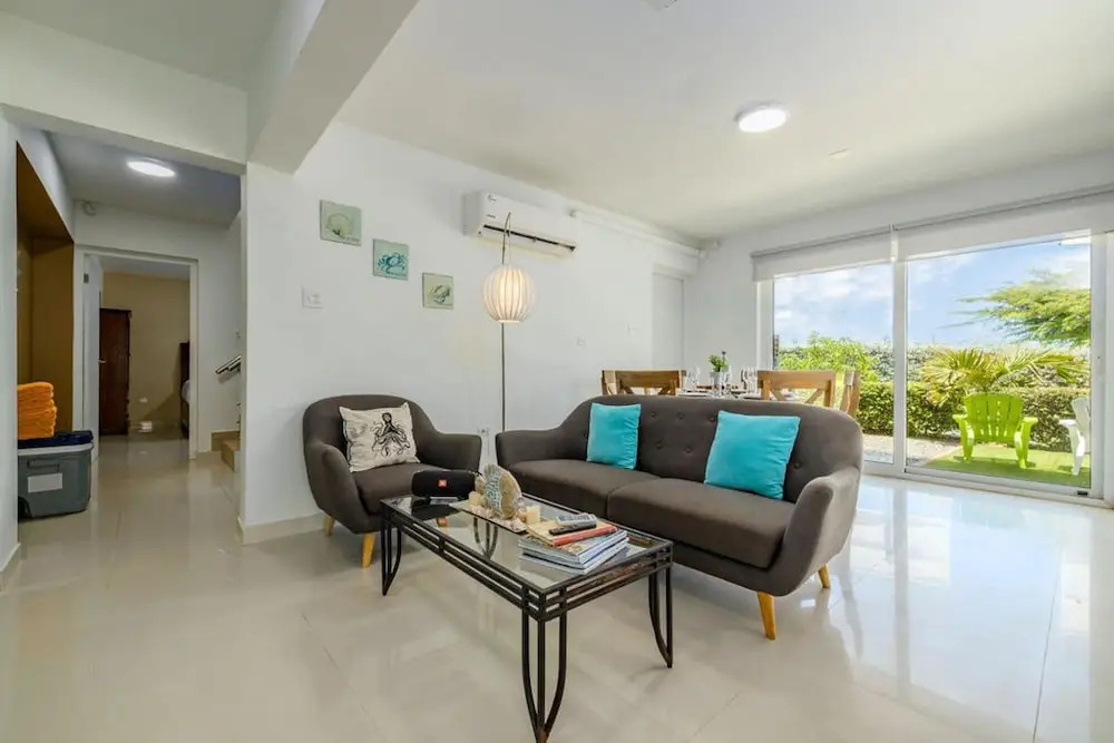 Koyari Modern Condos 3 w Private Roof Deck