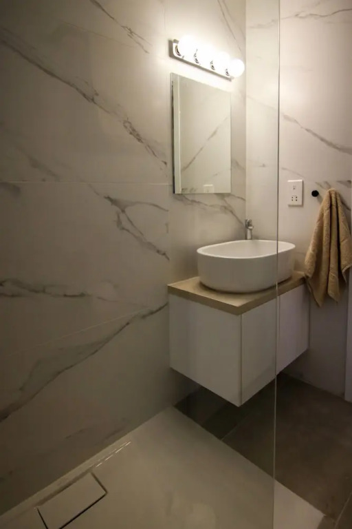Phaedrus Living: Seaside Modern Flat Limnaria 123