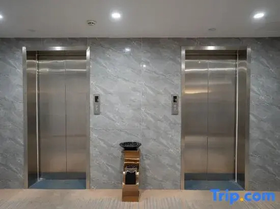 Shell Hotel (Huaibei Normal University Binhu Campus Branch)