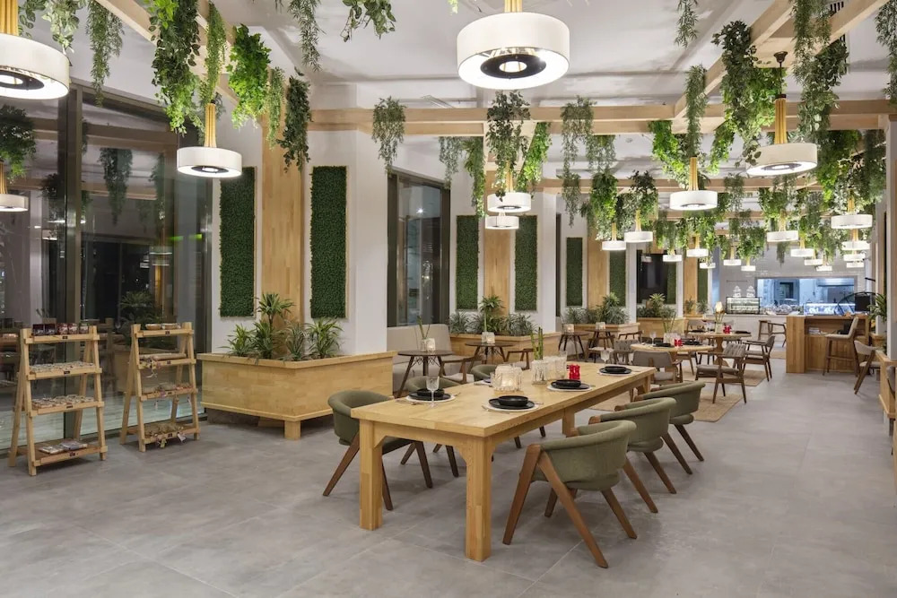 Cosmos Health Center by Medworld