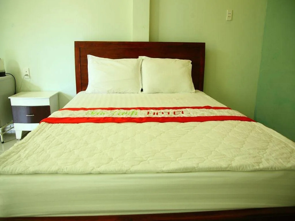Truc Xanh Hotel