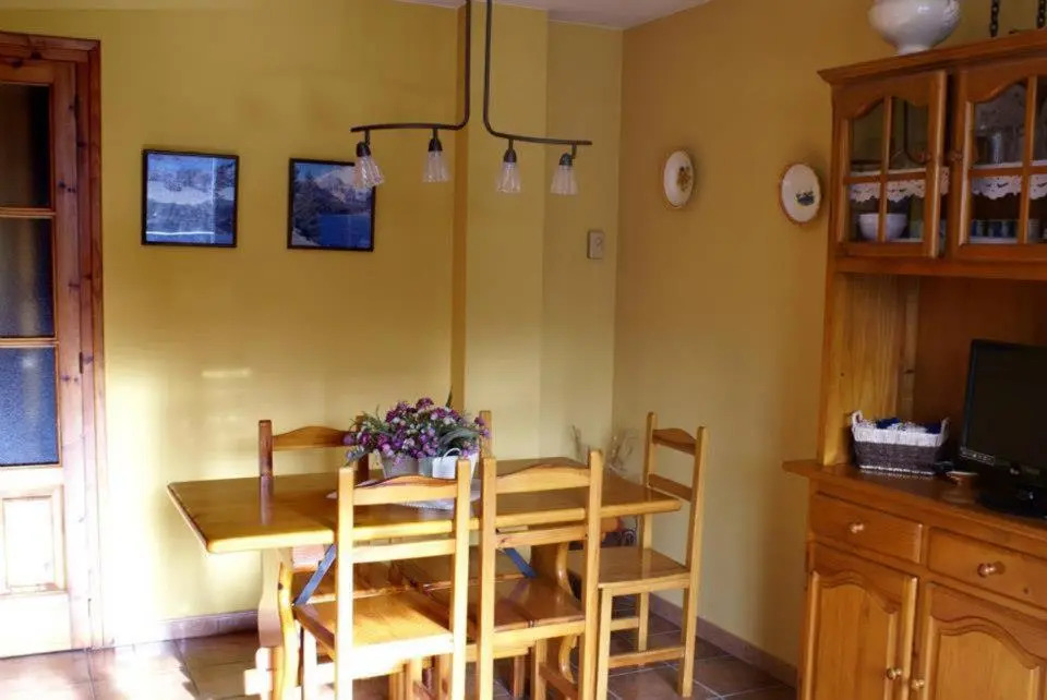 Apartament rural per a 6 · Pardines