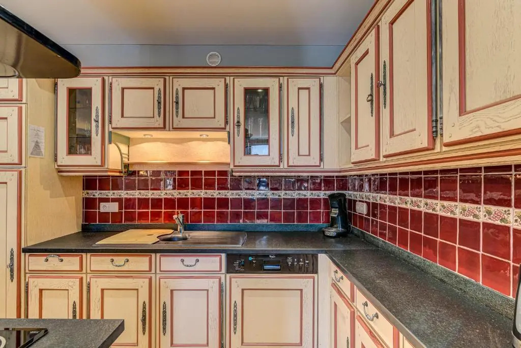 APARTMENT PRESIDENT - Alpes Travel - Central Chamonix - Sleeps 12