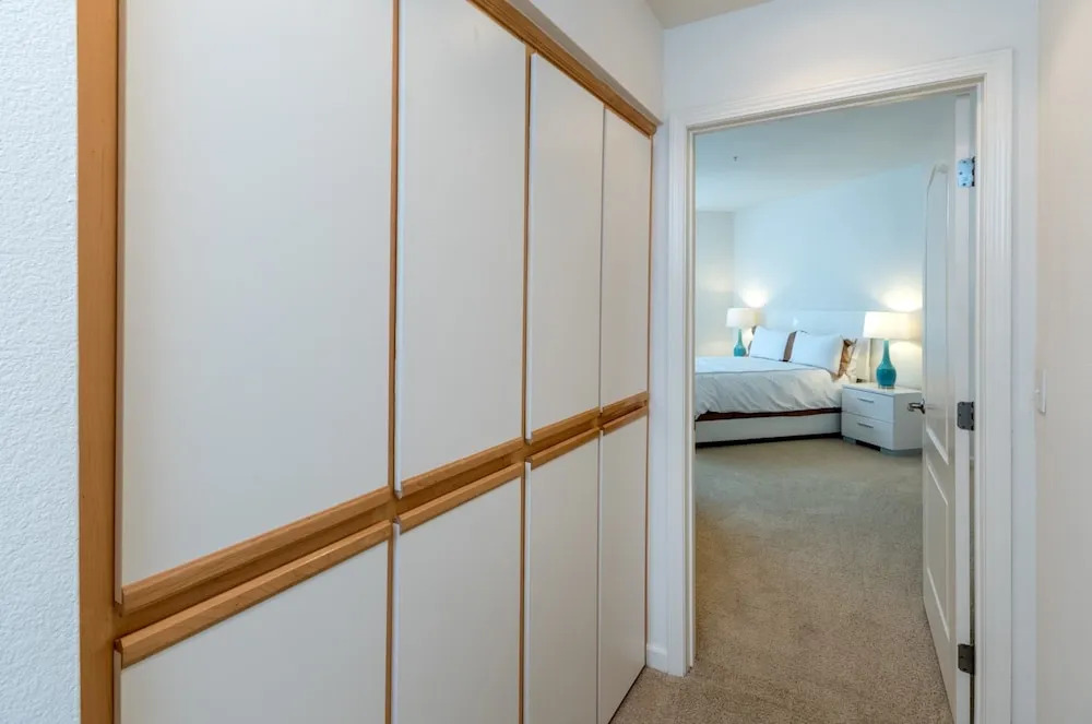 The Oaks by Bluebird Suites