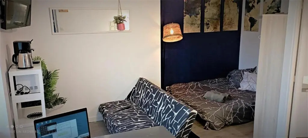 STUDIO 12 calme à Valadon
