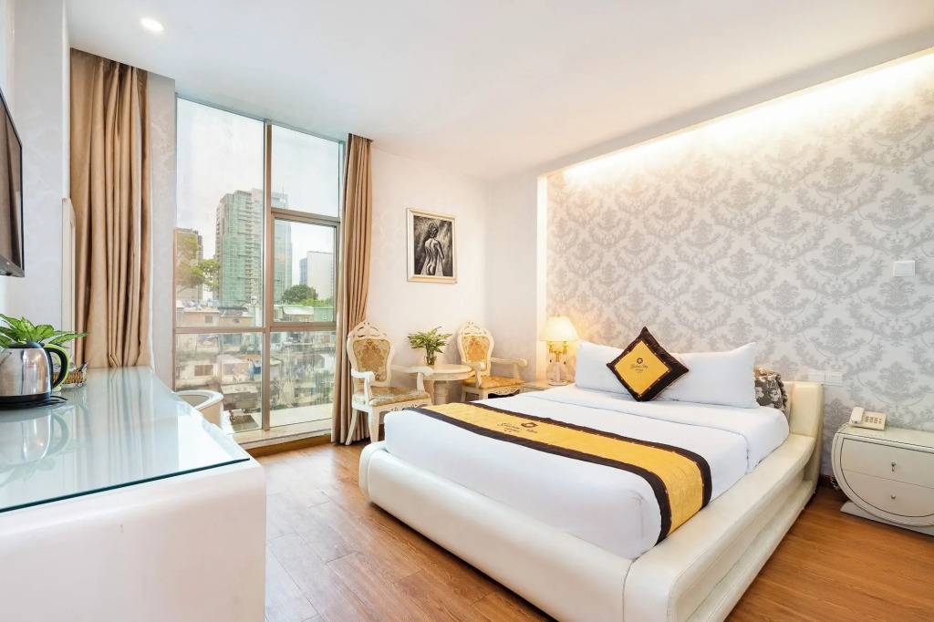 Golden Star Hotel