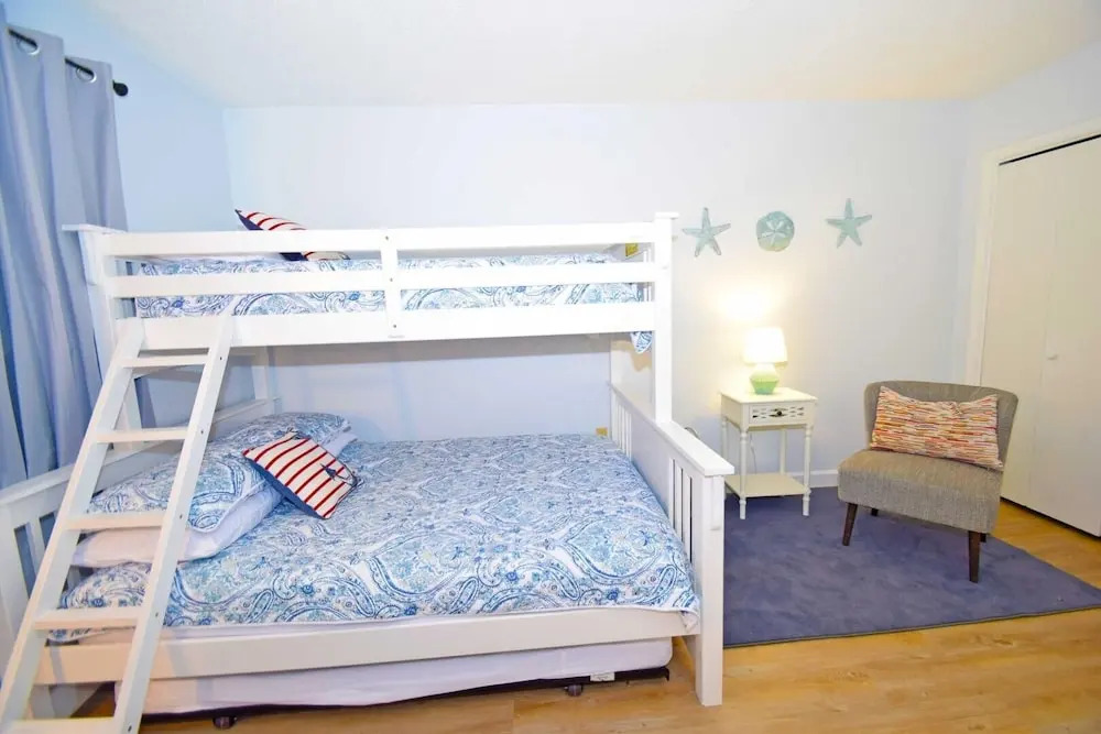 Towers 401 2 Bedroom Condo by RedAwning