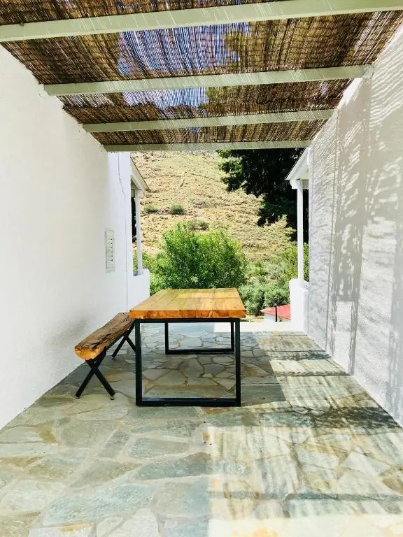 Onar studios & residences
