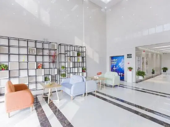 Homeinn Pebble Hotel (Wuhu Fantawild Phase 2, 3, and 4 Jiuzi Ancient Town)