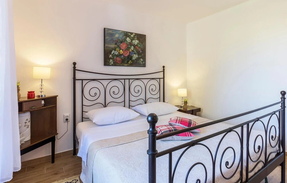 Awesome Home in Loborika With 2 Bedrooms and Wifi