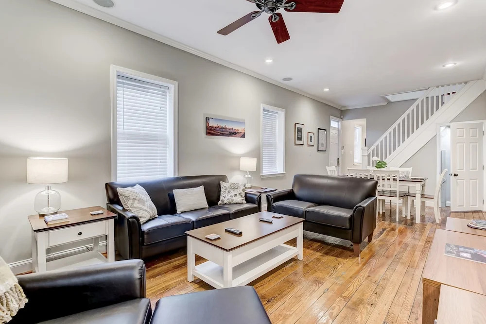 Historic Home Near Convention Center, Stadiums, & Harbor