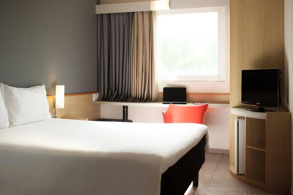 ibis Criciuma
