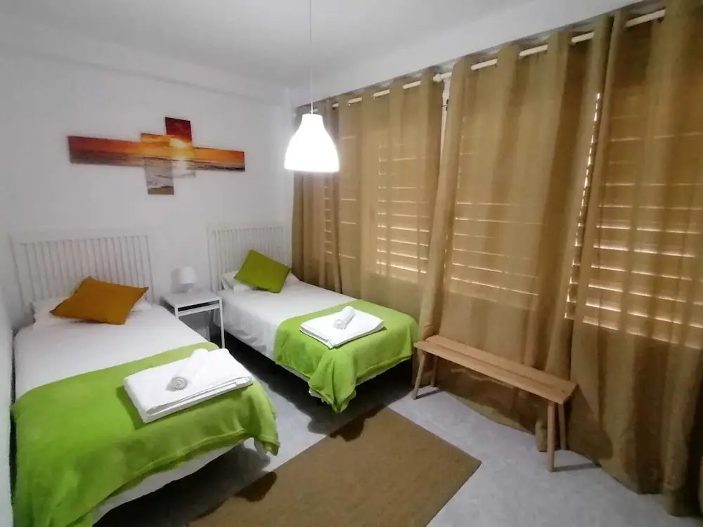 Del Parque Flats - Guadalmar