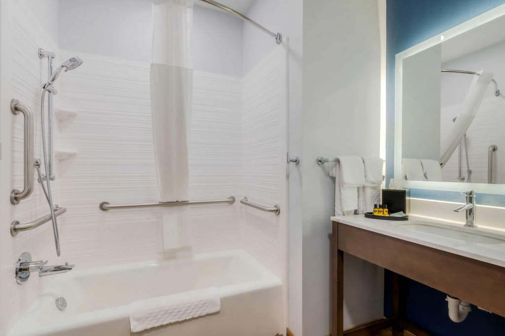 Hyatt Select St Louis Airport
