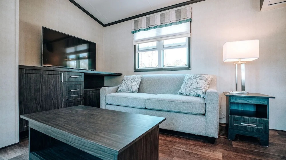 Bellmere Winds Resort