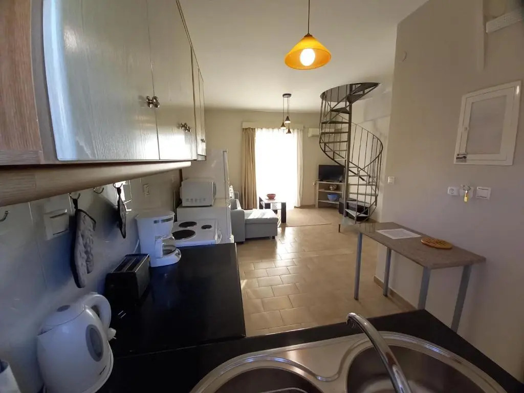 Stefanos Studios