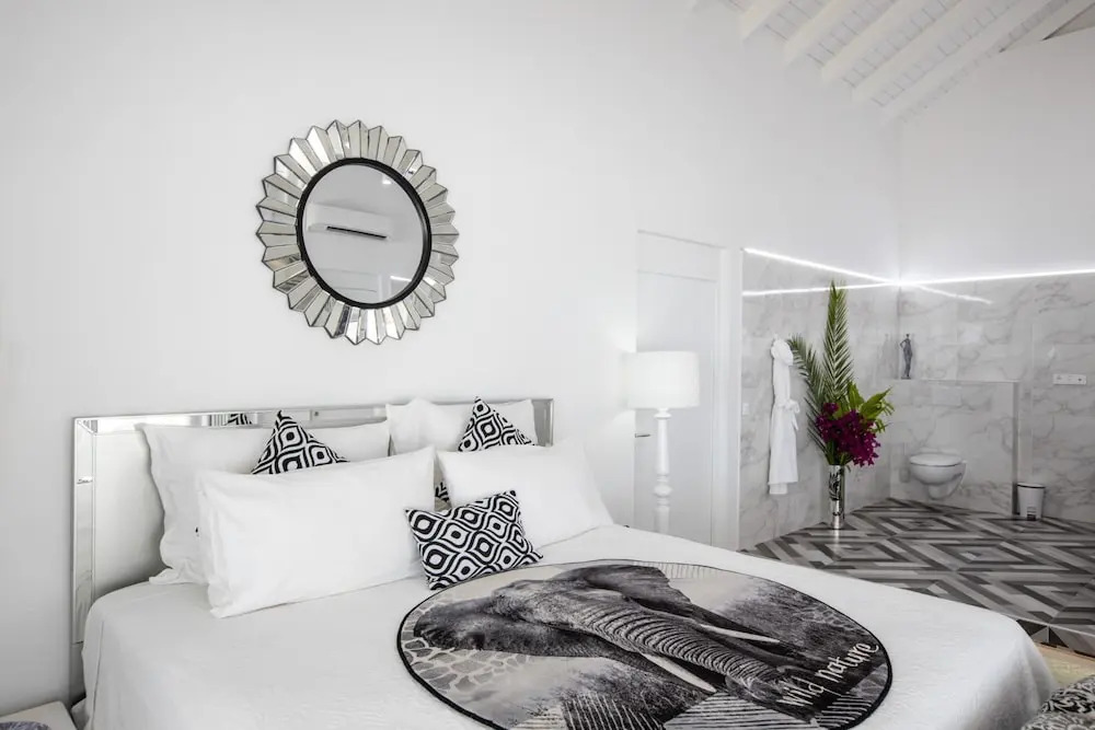 La Perla Palais - Luxury Villa on Private Beach