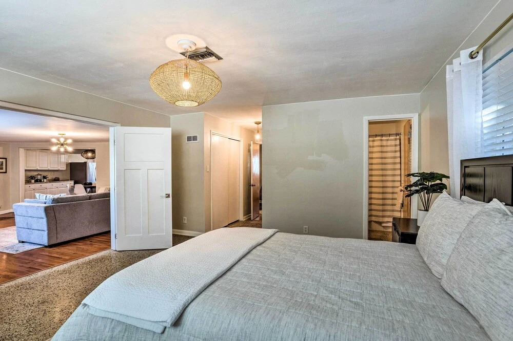 Bright Boynton Beach Getaway w/ Patio!