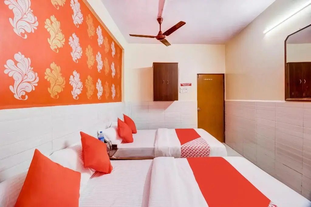 Hotel Kalpavruksha By OYO Rooms