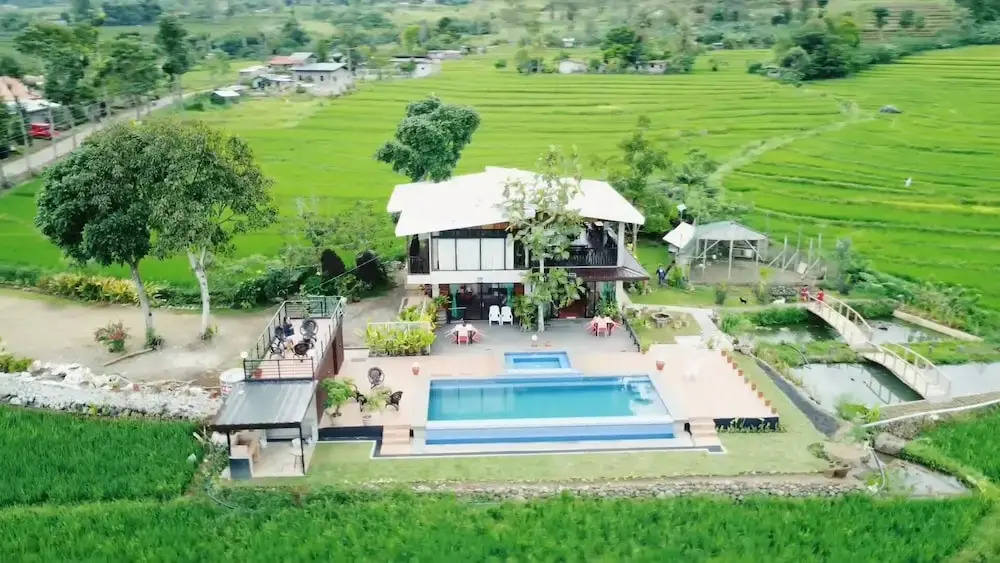 Kalaparan Farm House by Hiverooms
