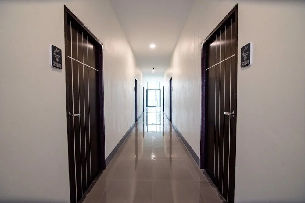 Maneetham Residence