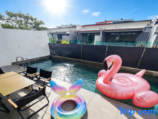 Reflexion Puchong Private Pool Villa Group-Friendly