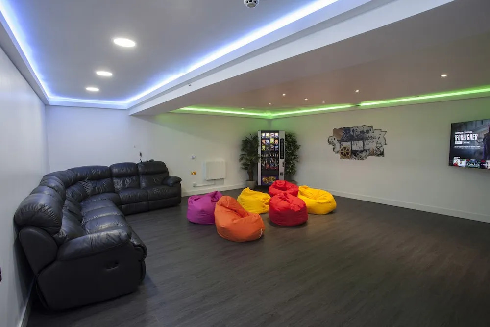 StayOCity Suites