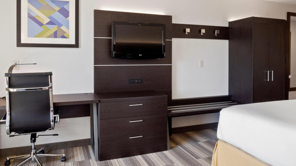 Holiday Inn Express Hotel & Suites Newton Sparta by IHG